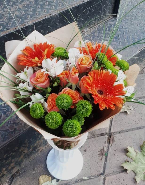 Букет цветов из: Герберы, Хризантемы, Альстромерии и Розы в Кучерле