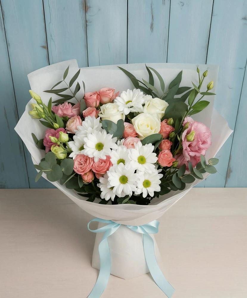Букет цветов из: Розы, Лизиантусы и Хризантемы в Кучерле