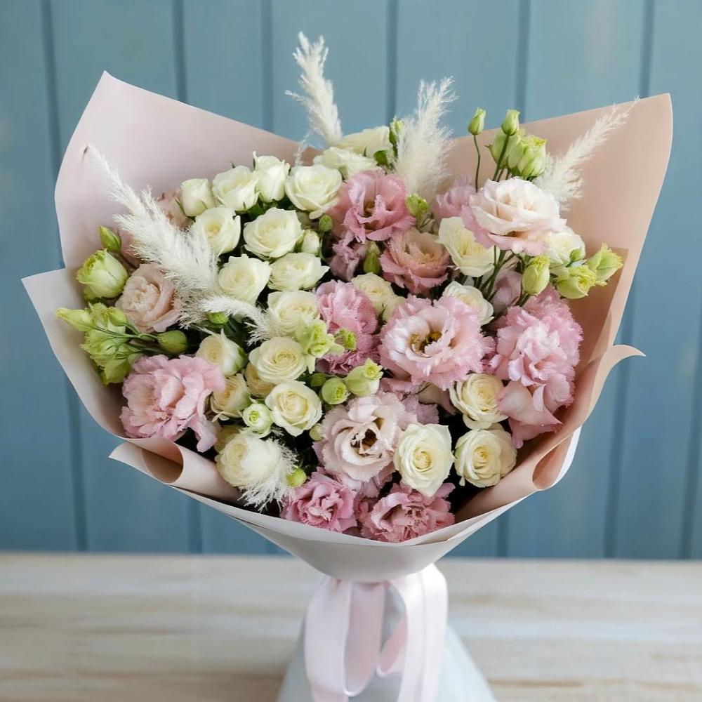 Букет цветов из: Альстромерии и Розы в Кучерле