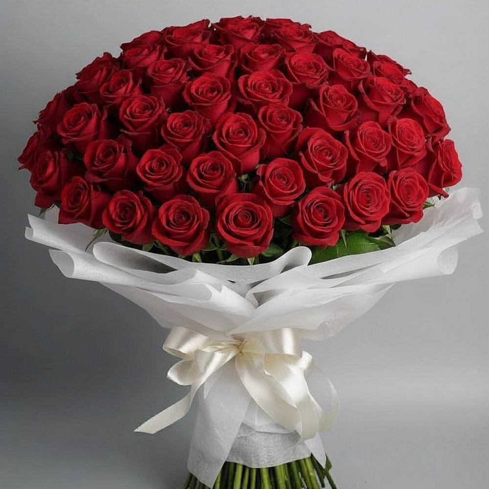 Букет 101 Красная роза Блэк Мэджик в Кучерле