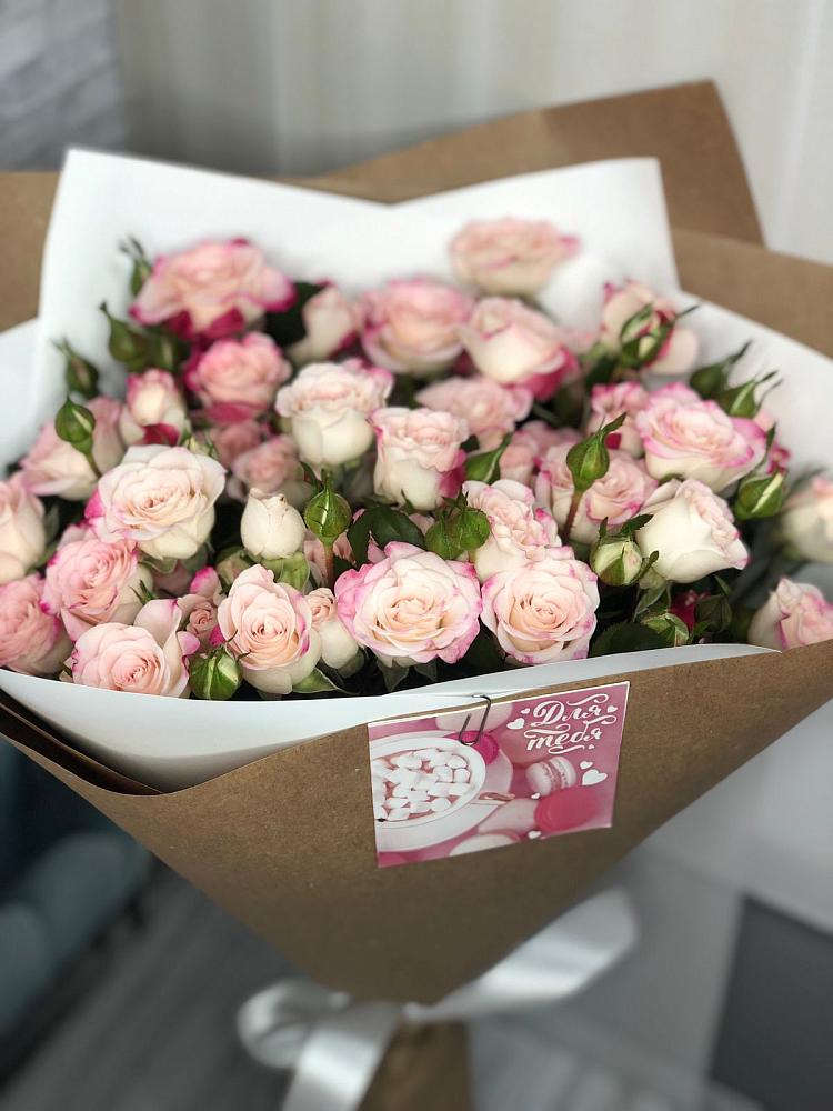 Букет цветов из: Розы в Кучерле