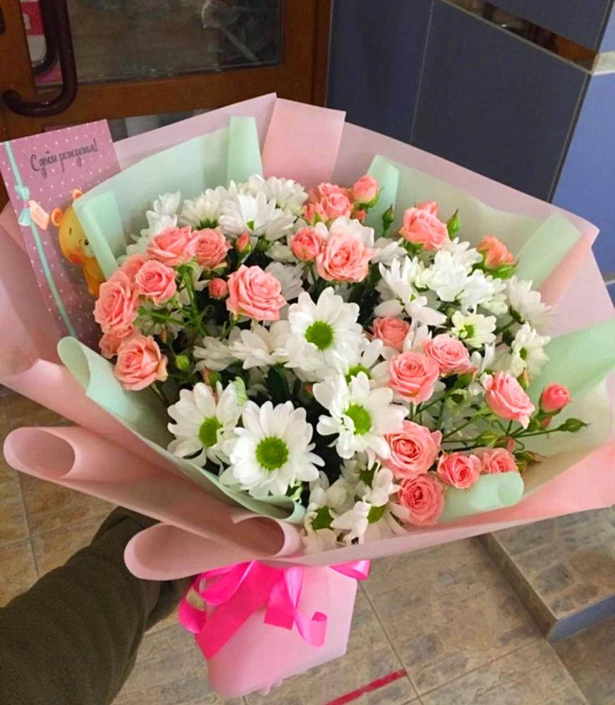 Букет цветов из: Розы и Хризантемы в Кучерле