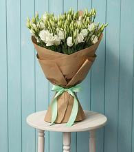 Букет цветов из:  Лизиантусы в Кучерле