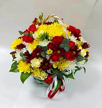 Цветочная композиция из Хризантемы и Розы в корзине в Кучерле