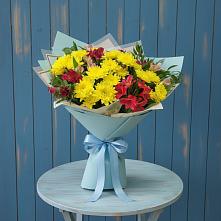 Букет цветов из:  Альстромерии и Хризантемы в Кучерле