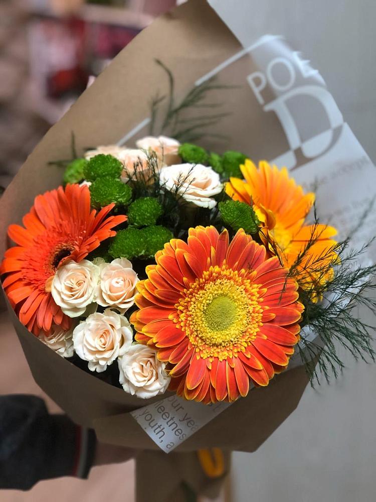 Букет цветов из: Герберы, Хризантемы и Розы в Кучерле