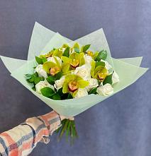 Букет цветов из:  Орхидеи и Розы в Кучерле
