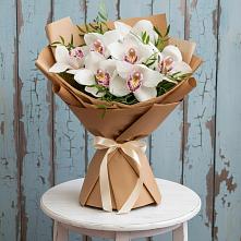 Букет цветов из:  Орхидеи и Розы #REPLACE_PRED# Кучерле